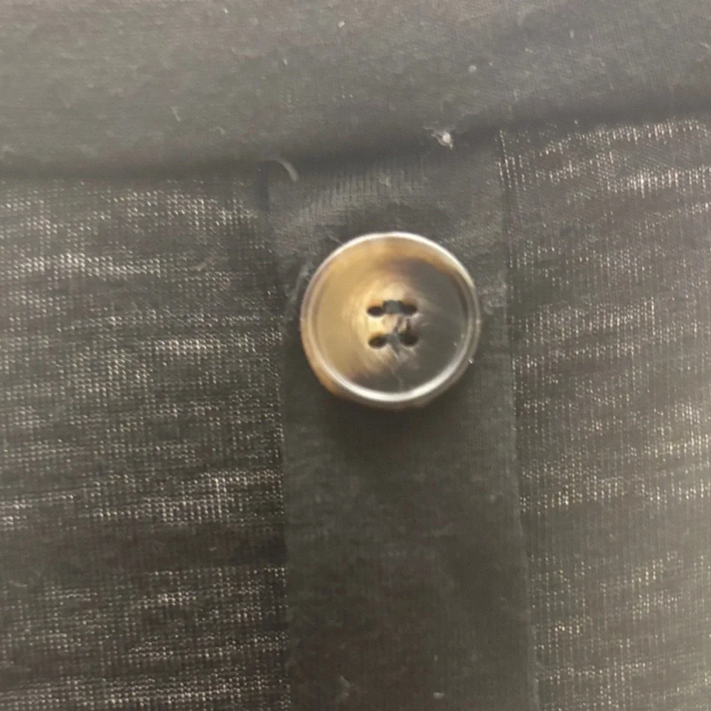 Black Short Sleeve V-Neck Tee - Picture 3 of 3